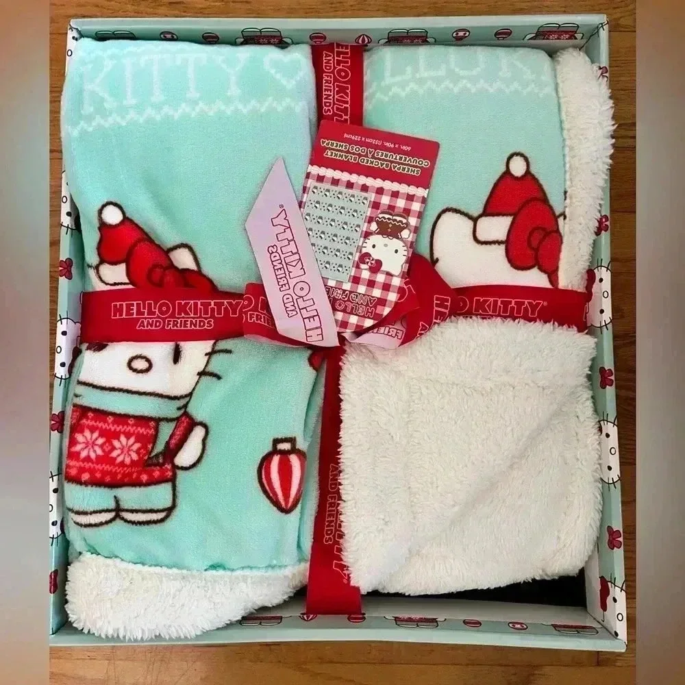 New Gift Boxed Hello Kitty Christmas 60